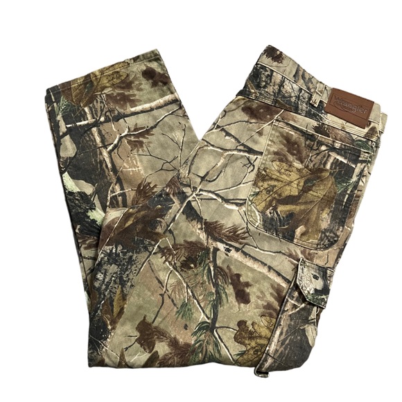 Realtree Other - Vintage Wrangler Pro Gear Realtree Camo Cargo Hunting Pants Size 40W Y2K